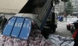 武汉环卫车爆料视频最新,街头惊人一幕引发热议